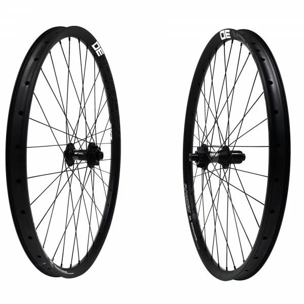 Dt-swiss DT Swiss 370 LN Ratchet Disc IS Track Mack 30 Comp Laufradsatz 27,5 650b 1970g 3 Dt-swiss DT Swiss 370 LN Ratchet Disc IS Track Mack 30 Comp Laufradsatz 27,5 650b 1970g