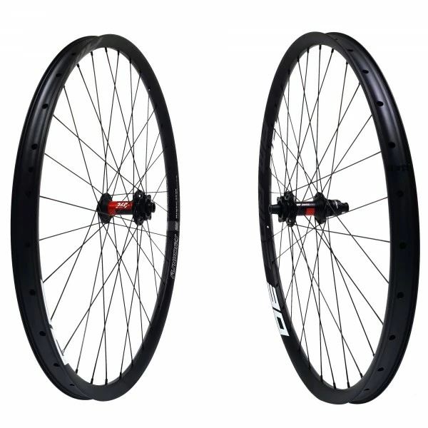 Dt-swiss DT Swiss 240 EXP Disc IS Amride 30 Comp Race Laufradsatz 27,5 650b 1640g 3 Dt-swiss DT Swiss 240 EXP Disc IS Amride 30 Comp Race Laufradsatz 27,5 650b 1640g